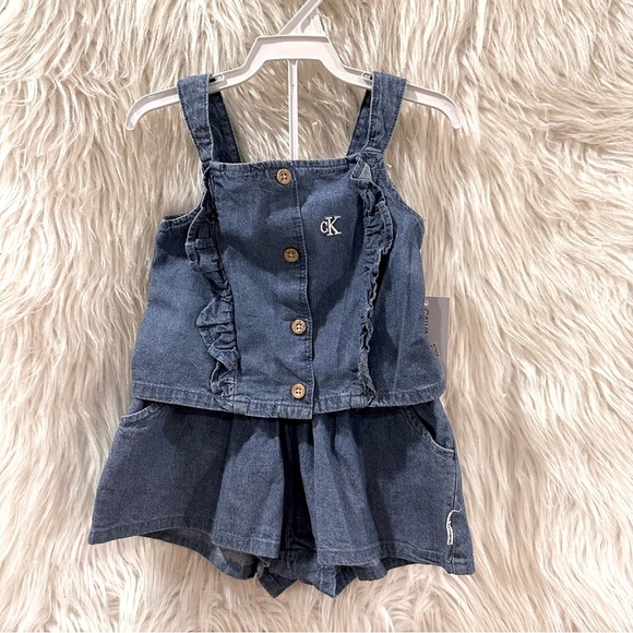 Girl’s Calvin Klein Short Set